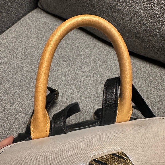 Preowned Danielle Nicole Hufflepuff Harry Potter Mini Backpack - Picture 6 of 16